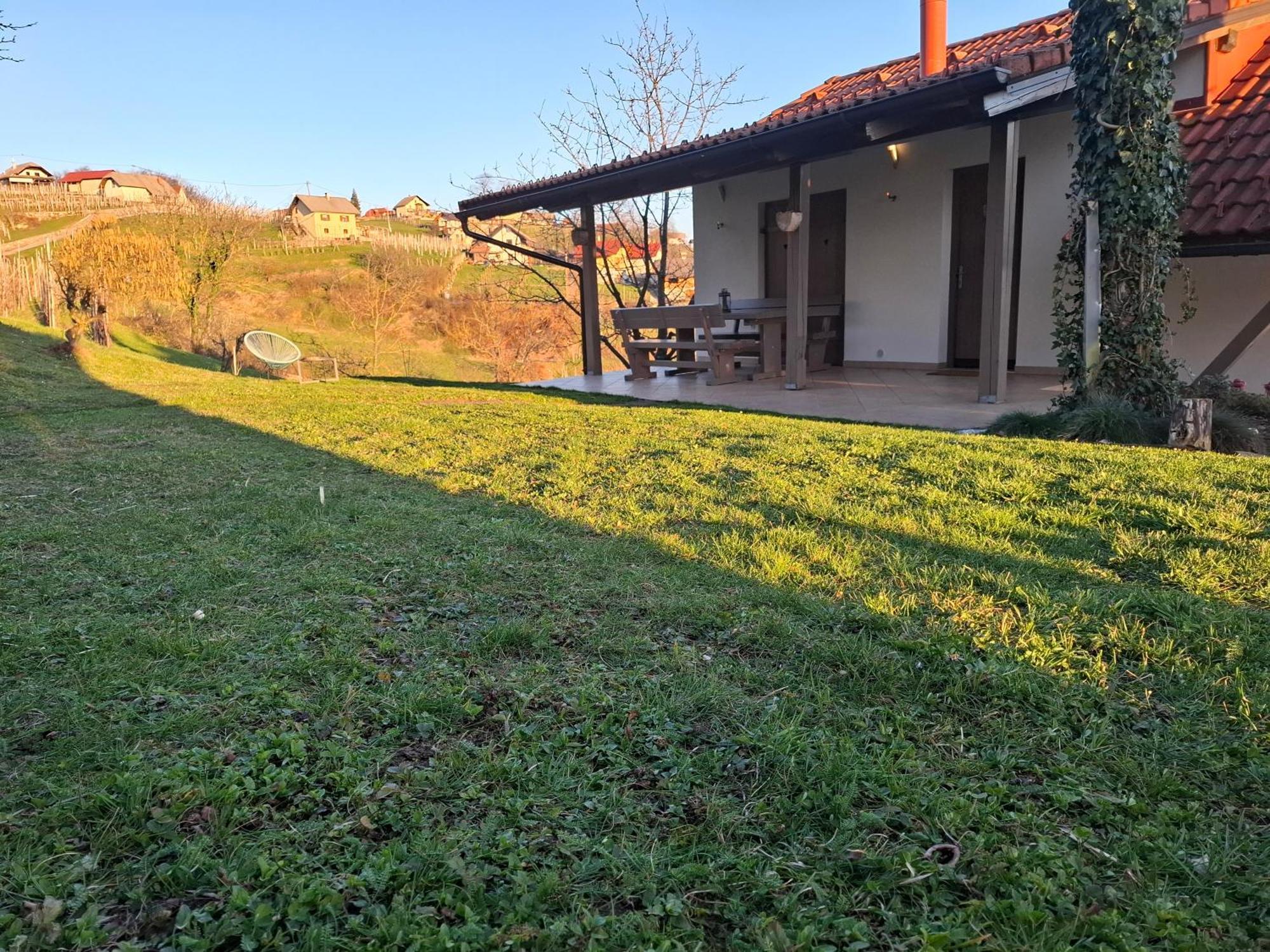 Vineyard Cottage Klemencic Novo Mesto Camera foto